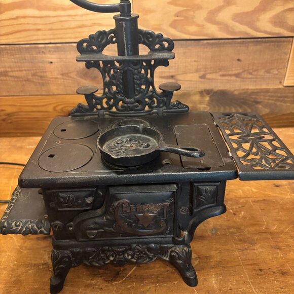 Antique Cast Iron Stove Lamp - Picture 9 of 10